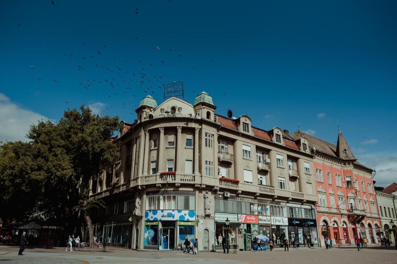 Dill 2 Apartmants Subotica Exteriör bild
