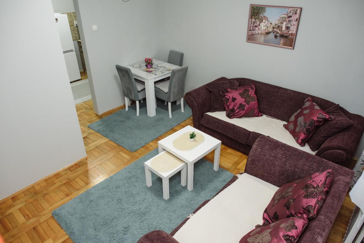 Dill 2 Apartmants Subotica Exteriör bild