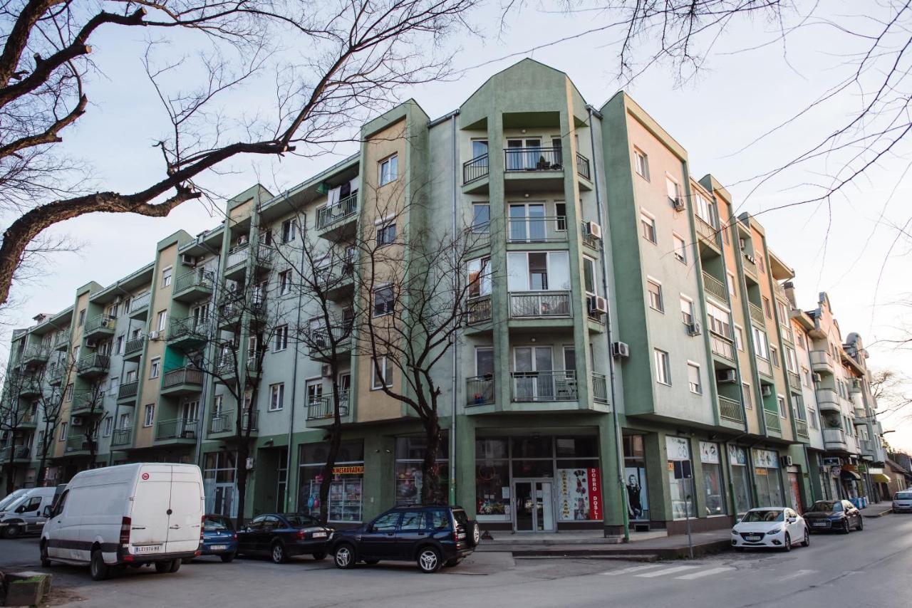 Dill 2 Apartmants Subotica Exteriör bild